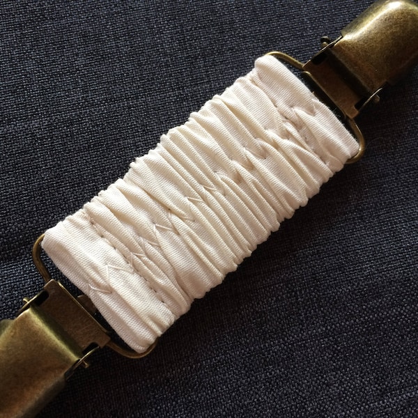 Solid Ivory Cinch Clip. Clothing Cinch Clip, Sweater Clip, Dress Clip. Fastener accessory for loose shirts. Stretchy Clasp for tailored look