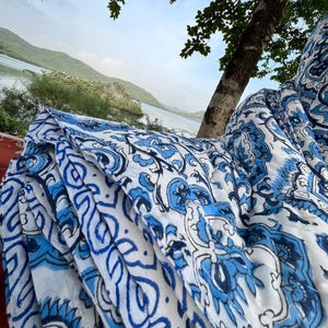 Hand Block Bedruckte Baumwolle Quilt: Florale Indische Tagesdecke