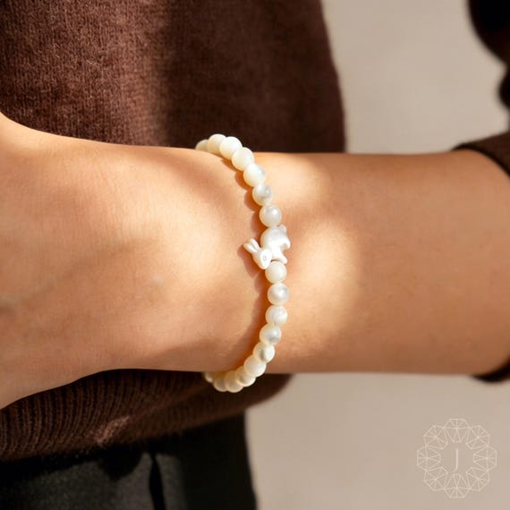 Mother of Pearl Rabbit Bracelet, MOP Bead Easter Jewelry for Women