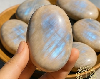 Blue Flash Moonstone Crystal, Natural Moonstone Palm Stone, Polished Moonstone Pocket Stone, Crown Chakra Gemstone, Worry Stone, Home Decor