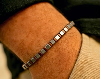 Minimalistisches Matt Hämatit Armband, verstellbarer Herren Schutz Schmuck, handgemachtes Geschenk für Papa
