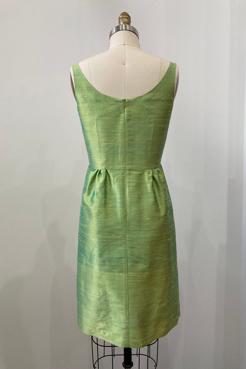 Fern Green Scooped Neckline Silk Shantung Cocktail Dress, size Small image 3