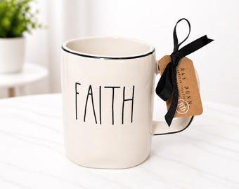 Taza de café cristiana Rae Dunn con la palabra FE (FAITH) - Decoración rústica - Regalo inspirador