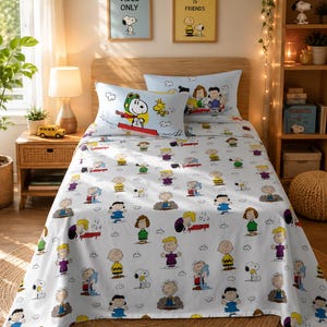 Peanuts Snoopy Fun Times Full Sheet Set, Peanuts Friends Bedding, Charlie Brown Snoopy Bedroom Decor, Licensed Microfiber Sheets