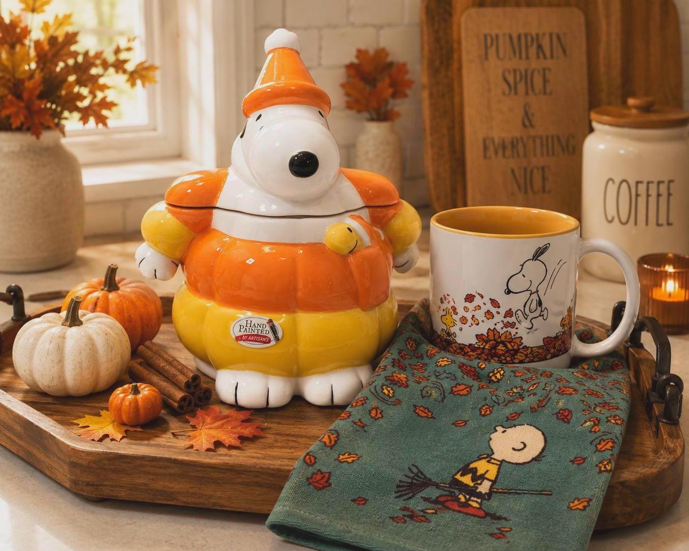 Snoopy Cookie Jar, Peanuts Fall Kitchen Counter Decor, Large