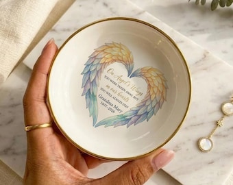 Personligt smyckesbricka: Minnesdesign med änglavingar, keramisk skål i 3 former, tryckt minnestext