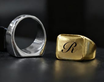 18k Gold Square Signet Ring / Engraved Square Signet Ring / Handmade Jewelry / Gift for husband / Gifts for Him / Custom Anniversary gift