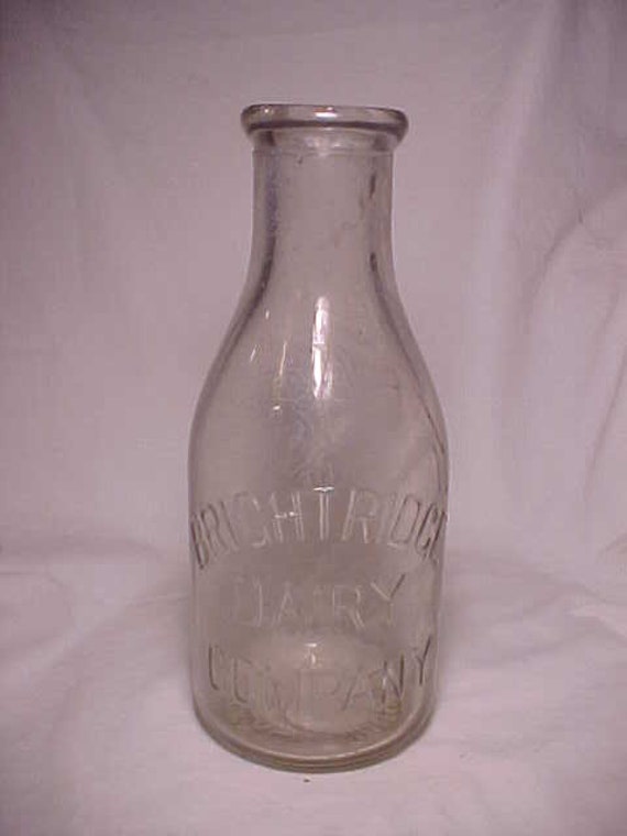 Plains Dairy Vintage Pint  Milk Bottle Rhode Island 
