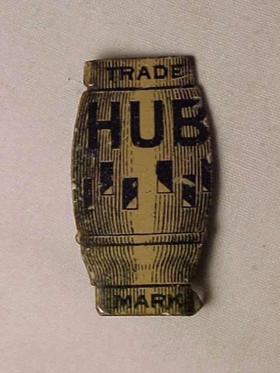 C1910-20s Wagon Wheel Hub Figural Tin Lithograph Tobacco Tag, Antique  Tobacco Tin, Man Cave Decor, Smoke Shop Decor