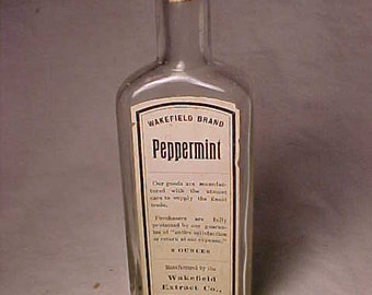 c1920s Wakefield Brand Peppermint by the Wakefield Extract Co. Sanbornville, N.H., New Hampshire Bottle, Kitchen Hoosier Decor
