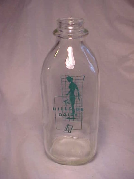 【希少品】Hill View Dairyヒルビュー デイリー ガラスミルクボトル 1965 the Hillside Dairy Cleveland Heights, Ohio, Short Square Pyro
