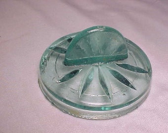 c1870s B. B. Wilcox Aqua Glass Lid Cover for Canning Fruit Jar with 10 small fins, Country Primitive Decor, Fruit Jar Red Book #2