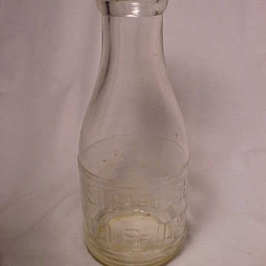 1930 Supplee Wills Jones Philadelphia, PA., One Quart Size Embossed Milk Bottle, Pennsylvania Milk Bottle, Country Primitive Decor