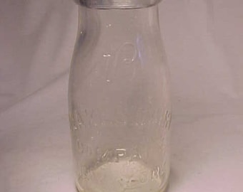 1933 Beakes Dairy Company New York, N.Y., Embossed Half Pint Size Milk Bottle, Wedding Decor, Country Primitive Decor, New York History