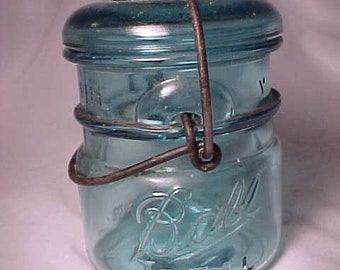 c1910-20s Ball Ideal Blue Half Pint Fruit Jar, 1/2 pint Canning Jar ,Hoosier Jar, Country Kitchen Decor, Country Primitive Decor