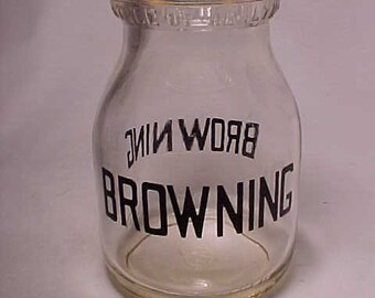 1936 Browning Browning Norwich, Connecticut Half Pint Cream Milk Bottle, Country Primitive Decor, Wedding Decor, Dairy Barn Decor