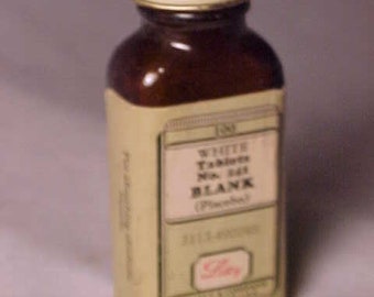 c1930s 100 white tablets No. 241 Blank Eli Lilly & Co. Indianapolis, Ind., Paper Label Medicine bottle, Drug Store Decor, Alcoholic Medicine