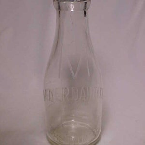 1925 Moyer Dairy Co. Easton, PA., Embossed Quart Milk Bottle, Wedding Decor, Country Primitive Decor, Pennsylvania History