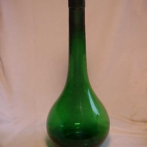 c1890s Creme De Menthe Quart Size Cork Top Emerald Green Blown Glass Bulbous Back Bar Bottle, Man Cave Decor, Back Bar Decor