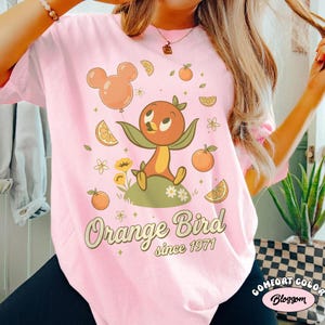 Vintage Disney Orange Fågelskjorta, Epcot Flower and Garden Festival 2026 T-shirt, Retro Walt Disney World Citrus Bird-skjortor, Disneyland-resa Blossom/Light Pink