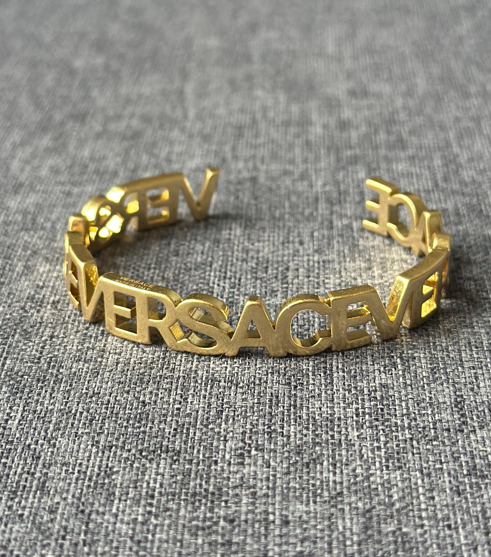 Versace gold bangle - Etsy 日本