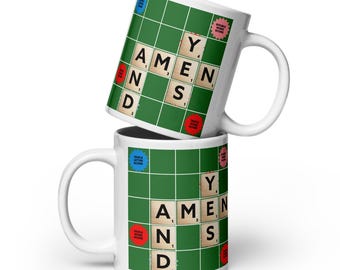 Taza de cerámica blanca brillante con letras de Scrabble cristianas
