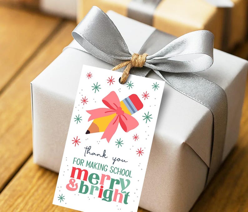 Printable Teacher Christmas Gift Tags: Merry and Bright School Labels ...