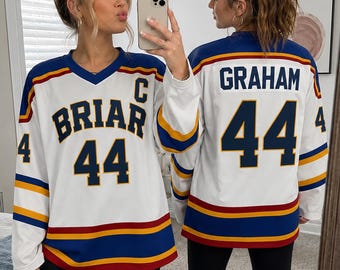 Maglia da hockey Briar University Graham 44, Maglia fuori dal campus, Maglia da football Hockey Romance, Felpa Briar U, Hockey fuori dal campus 2026