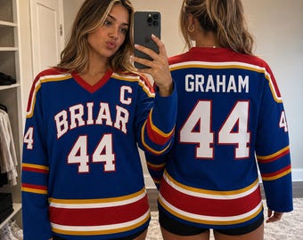Briar University Graham 44 hockeyjersey, off-campusjersey, hockeyromantiek voetbaltrui, Briar U-sweatshirt, off-campushockey 2026