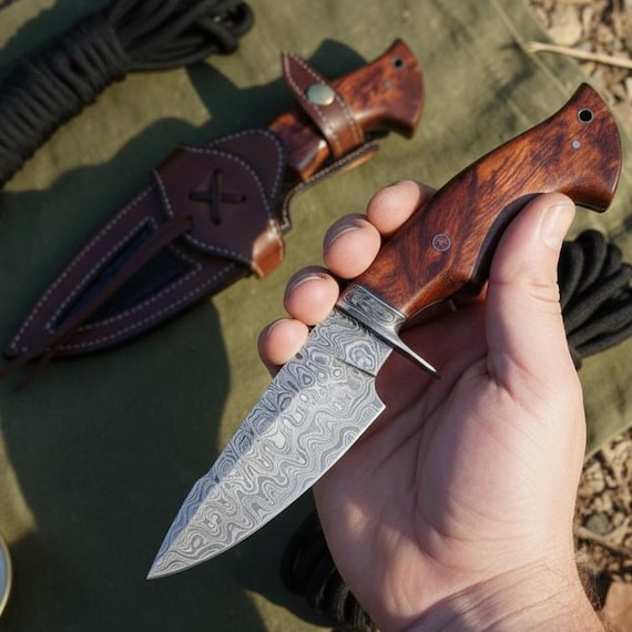 Damascus Knife Handmade Hunting knife, Hand forged Steel knife | Birthday Gift for him | Unique Fathers Day Gift