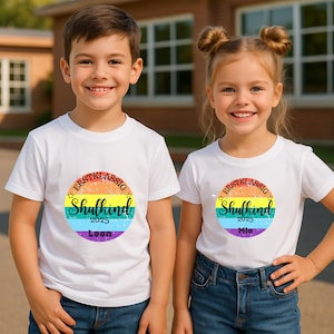 Personalisiertes Schulkind T-Shirt 2025, Erstklässler Shirt für Kinder mit Name,Perfektes Einschulungsgeschenk