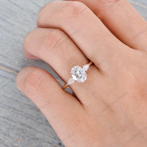 Oval Cut Moissanite Ring, Three Stone Oval Engagement Ring, 14k Gold Wedding Ring Oval Trilogy Ring, Anniversary Gifts for Her, Promise Ring