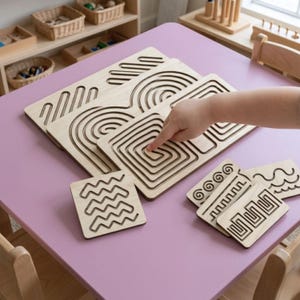 Montessori-vingerlabyrintbordset voor peuters, voorschrijven, speelgoed voor fijne motoriek