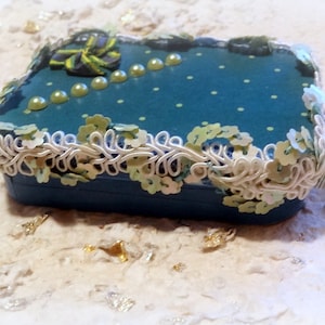 Altered Altoid Tin,  Measures 3 x 2.50 x .50 inches, One of A Kind, Turquoise, Gift Card Box, Keepsake Box,  Mint Tin