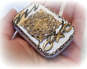 Ring box, Brides Maid Gift, Mini Tin, Keepsake, hand decorated Box, Upcycle Recycle, XO