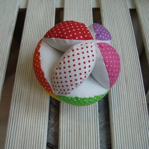 Bola de rompecabezas de agarre, Juguete para bebés Montessori, Bola de tela, Bola sensorial, juguete, Bola de hocillo, Bola Takane, Bola de agarre, Bola de rompecabezas, cero residuos imagen 3