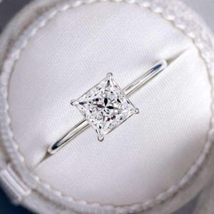 Princess Diamond Engagement Ring for Women Lab Grown Diamond Ring, Wedding Anniversary Gifts for Her Square Diamond Ring Prong Setting Rings