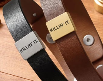 Leren Killin' It Men-armband, op maat gegraveerd met verborgen boodschap, trots op jou en gefeliciteerd, gepersonaliseerde opbeurende sieraden