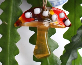 Mushroom funghi fused glass sun catcher window hanging fly agaric fairytale toalstool fusing bullseye decoration ornament nature home decor