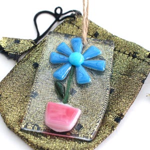 Fused glass flower pot sun catcher window hanging glass fusing kiln bullseye gift daisy mothers day made in Bristol gardening lover