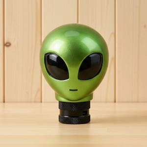 Alien Head Resin Shift Knob: JDM Style Custom Car Gear Shifter