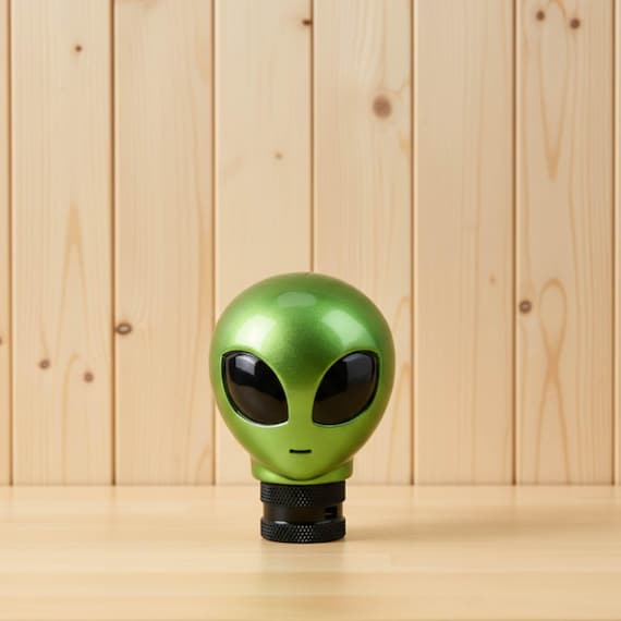 Alien Head Shift Knob - Resin Manual Transmission Shifter Knob for Cars, Custom Gear Shifter 6 Speed, JDM Style, Sim Racing & iRacing