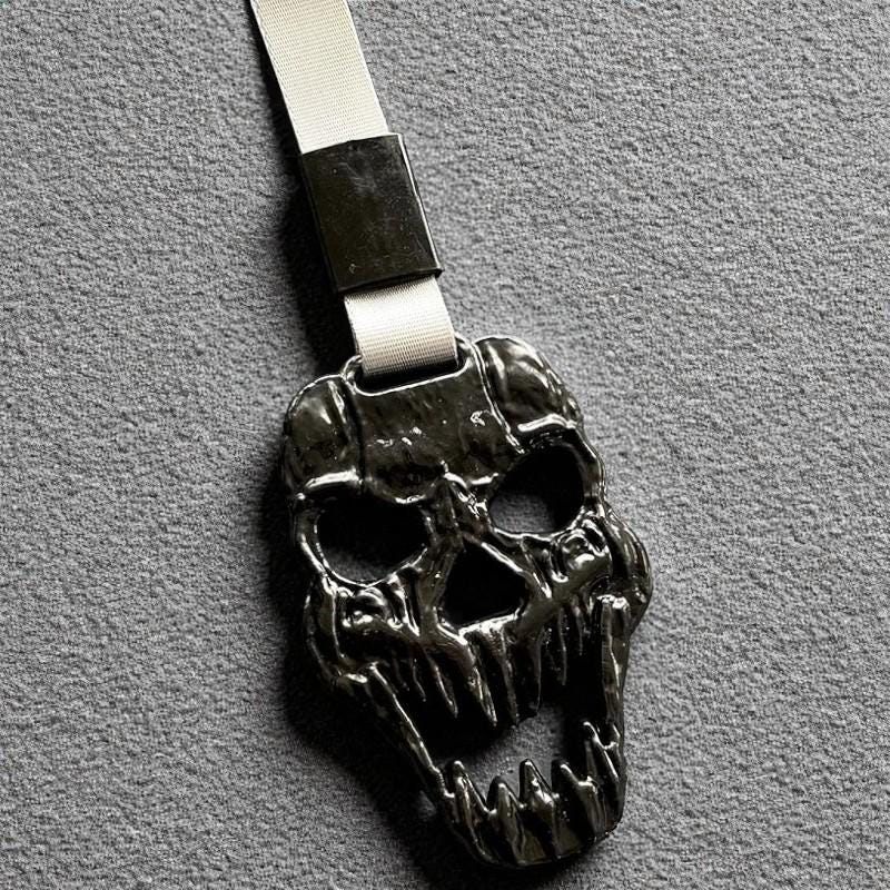 Spooky Skull Tsurikawa - Halloween JDM Drift Charm Handle - Glow