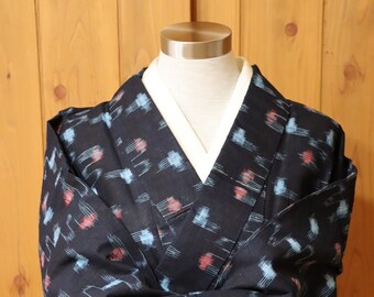 Vintage Japanese Indigo Cotton Kasuri Ikat Woven Women's Kimono Robe Dressing Gown Yukata