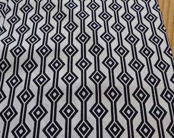 5 FEET long Vintage Japanese Geometric White Cotton Yukata Kimono Fabric