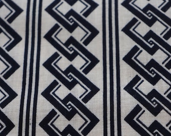 5 FEET long Vintage Japanese Geometric White Cotton Yukata Kimono Fabric