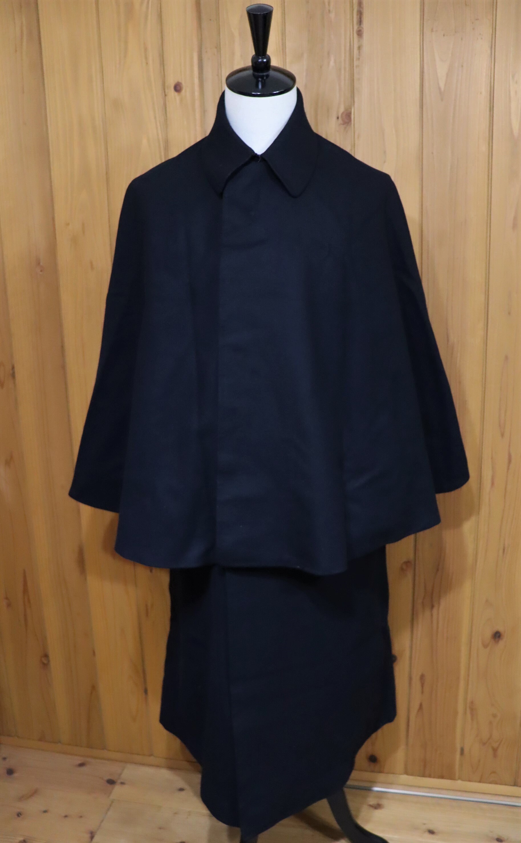 Japanese Type Black Wool Inverness Coat Cape Cloak Tonbi