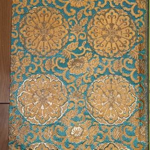 21 Inches long Vintage Japanese Green Metallic Gold Exotic Obi Butt Fabric Piece Remnant