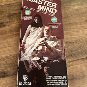 Vintage Invicta GAMES 1975 Super Master Mind Board Game w/ Original Box Complete