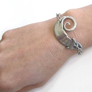 Cat bracelet pewter cat jewelry from an original design by Liza Paizis